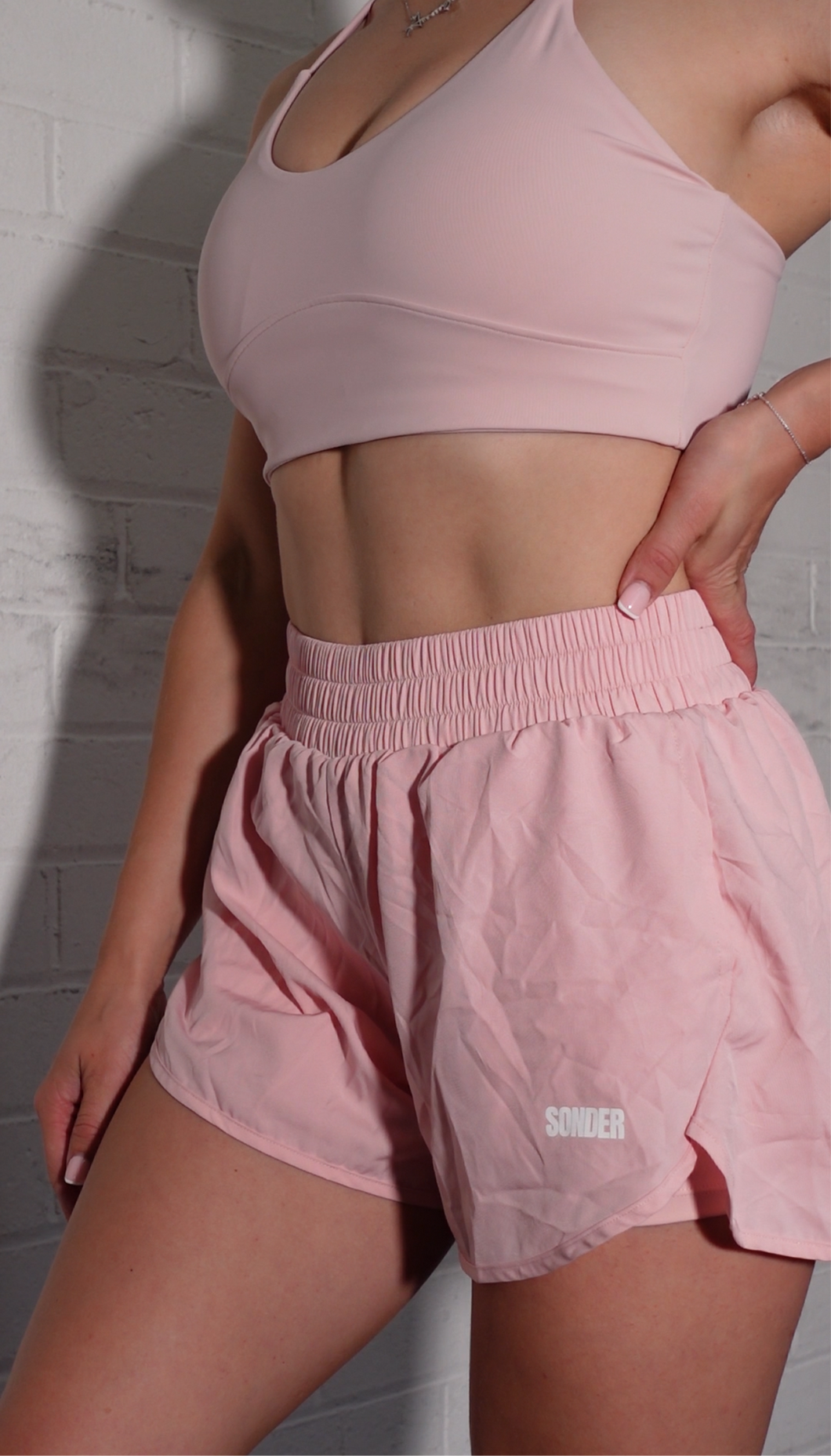 PETAL RUNNING SHORTS
