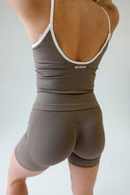 Load image into Gallery viewer, MOCHA VEST
